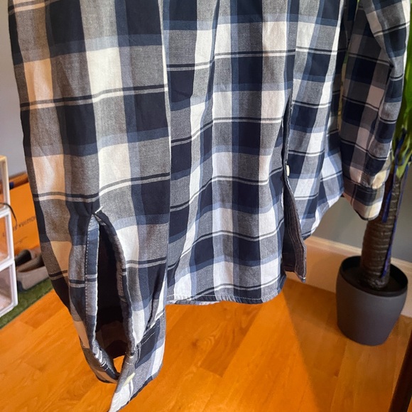 American Eagle Flannel- Blue Checkered Flannel- Size: Men’s large - Picture 3 of 5